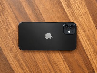 iPhone 12 - 128GB - Negro
