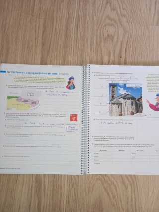Situacions 2. Geografia i Història. Quadern d'a...