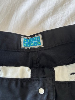 Pantaloni neri lucidi donna