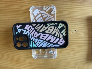 Bimba y Lola lote 2 fundas iPhone 16 pro Max .