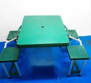 Mesa y Sillas Plegables Camping Verde