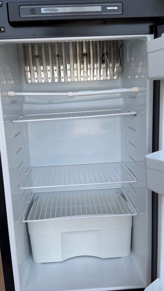 Frigorífico Trivalente Autocaravana