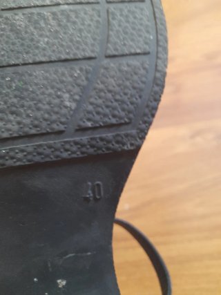 Sandalias de piel negras