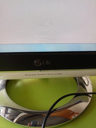 Pantalla de ordenador LG 18"