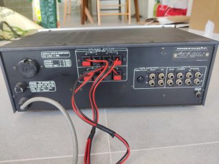 Amplificador Marantz 1072