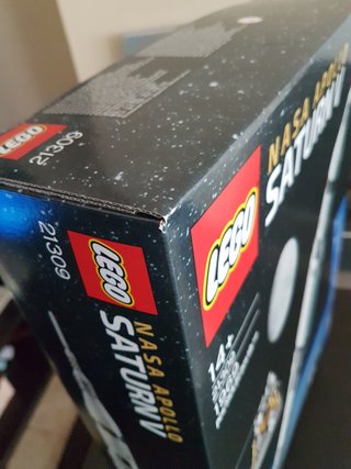 LEGO Ideas 21309 NASA Apollo Saturn V