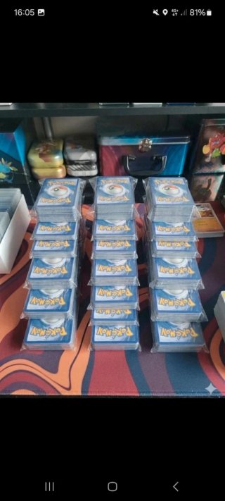 Lotto 100 Carte Pokémon Rare Miste + Pull