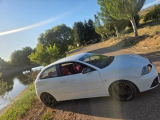 SEAT Ibiza FR urge
