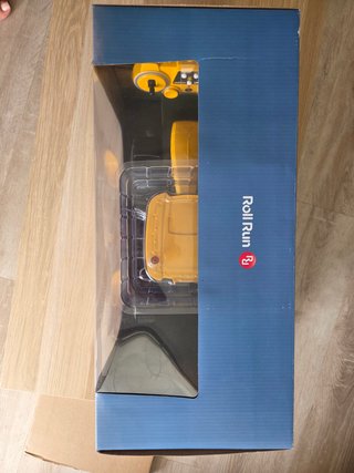Tractor Teledirigido Fastrac 4220 JCB