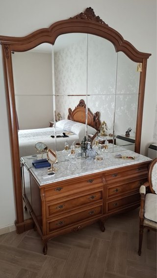 Muebles de dormitorio madera y mármol