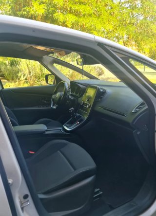RENAULT GRAND SCENIC EN PERFECTO ESTADO!