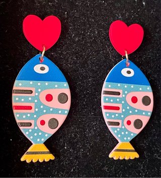 Pendientes peces corazón rojo oro