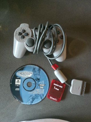 Controller PS1 Dualshock + Gioco + Memory Card