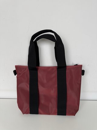 Bolso bandolera Rains impermeable nuevo burdeos
