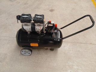 Compresor Cevik Pro 50 Silencioso 50L 1.5HP