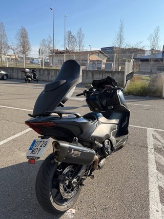 Yamaha TMAX 560 2023