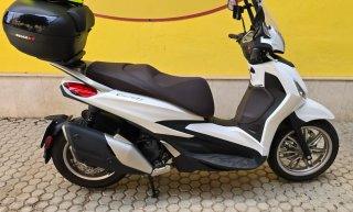 Piaggio Beverly 400 HPE 2025 Blanca