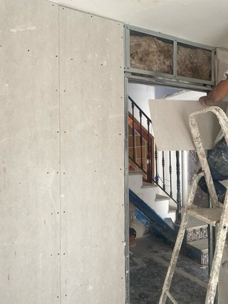 Soy autónomo hago todo tipo de reformas albañile