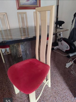 Mesa de Comedor de Mármol y Piedra