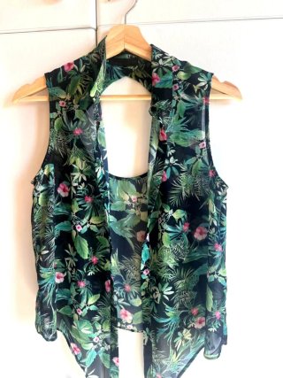 Chaleco estampado floral