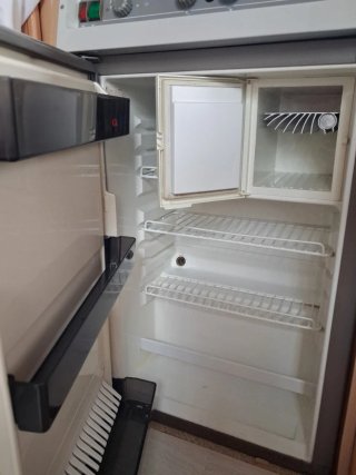 Carvana Adria 5 plazas