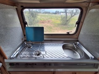 Carvana Adria 5 plazas