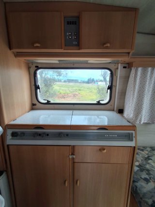 Carvana Adria 5 plazas
