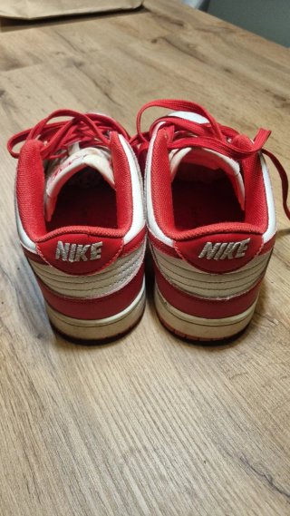 Zapatillas Nike Dunk Slam Roja y Blanca.