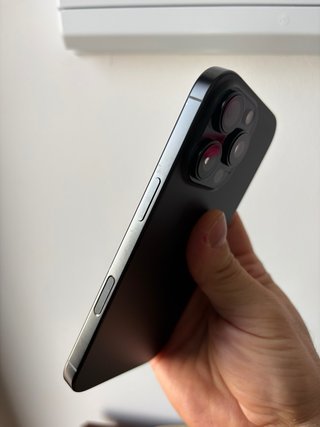 iPhone 16 Pro Space Gray