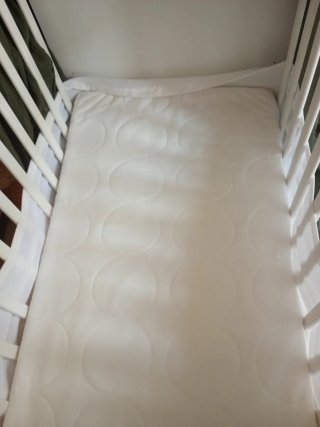 Cuna IKEA Gonatt 120x60 cm con cajón + colchón