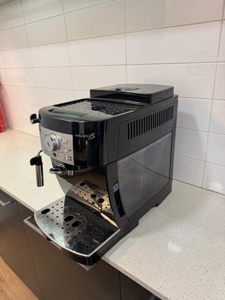 Cafetera DeLonghi Magnifica S