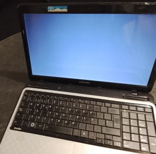 Portátil Toshiba Negro