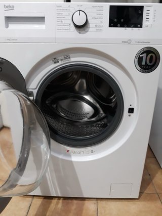 Lavadora Beko 9kg ProSmart Inverter muy buena.