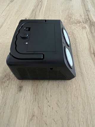 Máquina de burbujas portátil con líquido