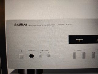 Amplificador Yamaha  Plata 100W