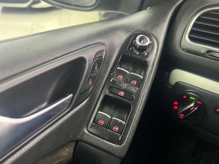 Volkswagen Golf Variant 2.0 TDI 140 DPF DSG Sport