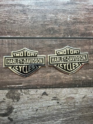 2 EMBLEMAS HARLEY-DAVIDSON MOTORCYCLES MOTO LOGO