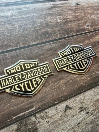 2 EMBLEMAS HARLEY-DAVIDSON MOTORCYCLES MOTO LOGO
