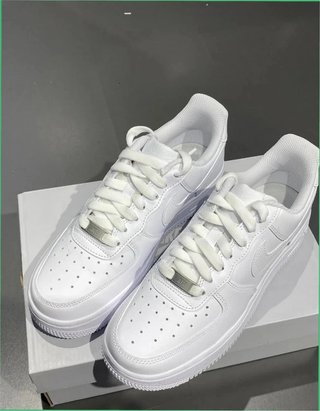 Nike Air Force 1 Talla 37.5