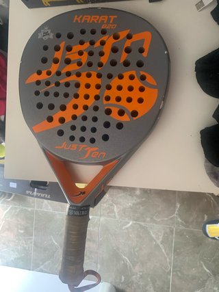 Pala de pádel KARAT 820 JUST TEN