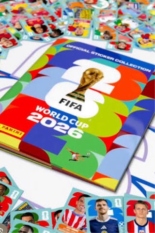 Intercambio de cromos del mundial 2026 en persona.