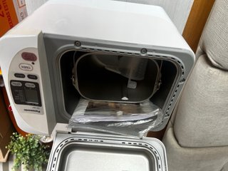 Panificadora Panasonic SD-207