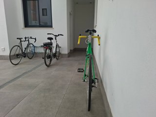 Bicicleta de carretera verde