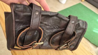 Sottosella in pelle vintage per moto custom o bici
