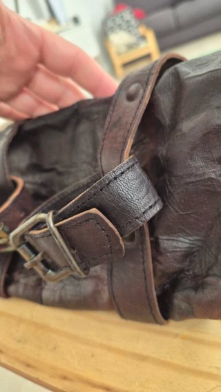 Sottosella in pelle vintage per moto custom o bici