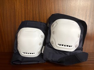Kit patines rodilleras y casco nuevos decathlon