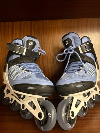 Kit patines rodilleras y casco nuevos decathlon