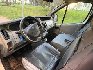 Renault Trafic 2004 modelo largo 9 plazas