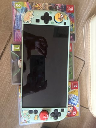 Nintendo Switch 2 + Juegos y Accesorios