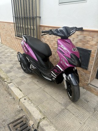 Yamaha Jog RR Scooter